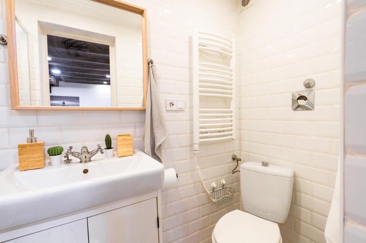 Modern Stylish Apartment @ Superb Central Location Budapest Exterior foto