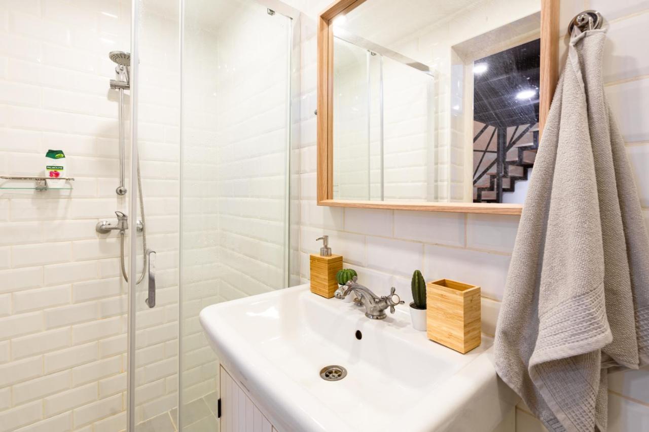 Modern Stylish Apartment @ Superb Central Location Budapest Exterior foto