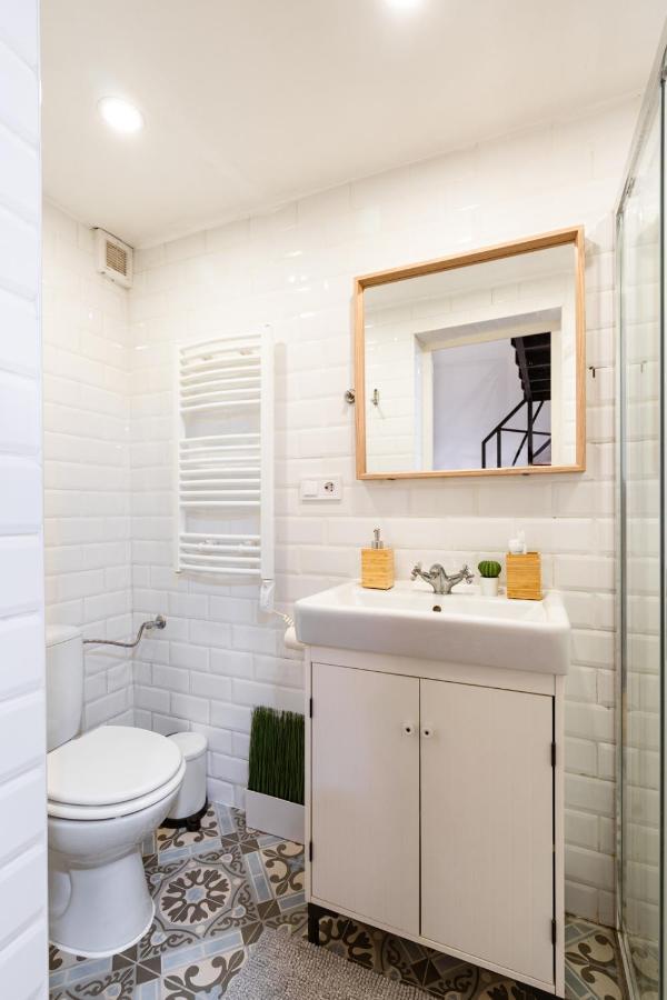 Modern Stylish Apartment @ Superb Central Location Budapest Exterior foto